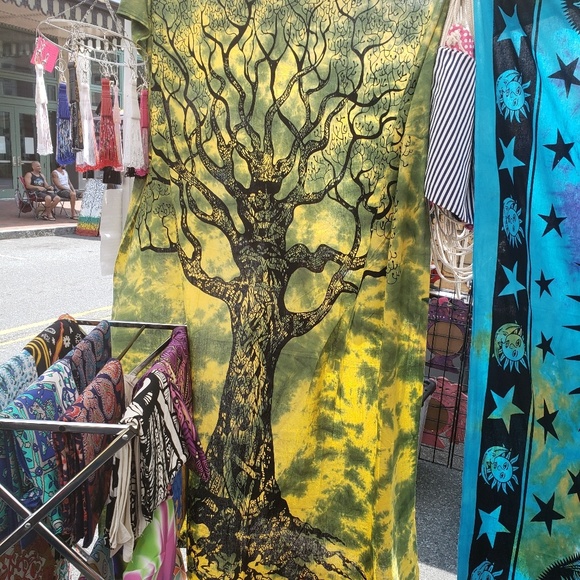 1 LEFT! NEW Green Tree of Life Tapestry - Picture 2 of 2